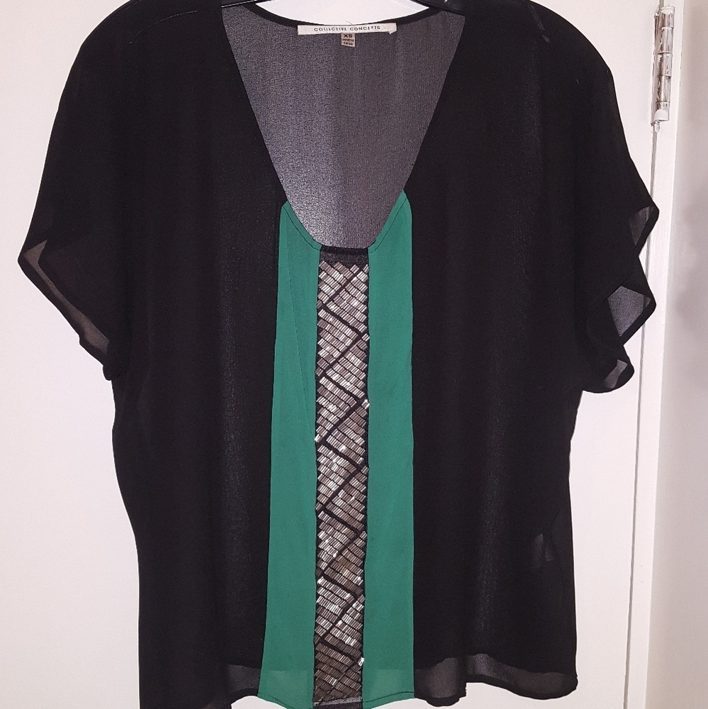 Sheer short sleeve shirt
